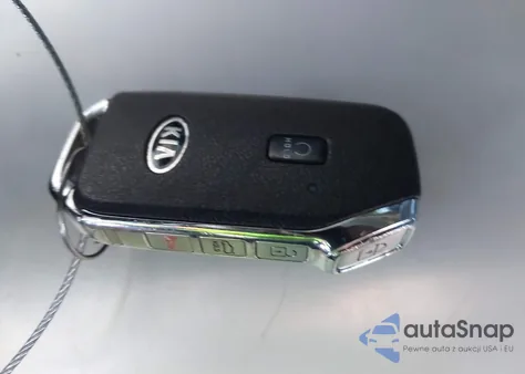 2020 Kia Cadenza Limited z USA, uszkodzony, nr VIN KNALC4J11L5234204